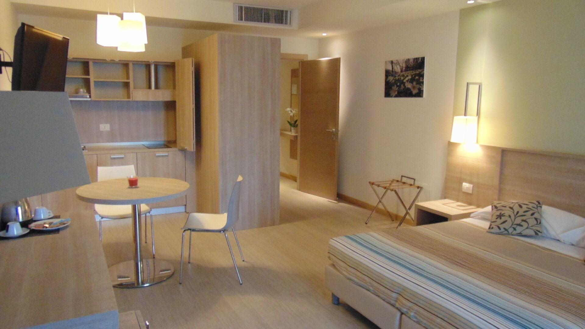 Turin Airport Hotel & Residence سان فرانشيسكو أل كامبو المظهر الخارجي الصورة