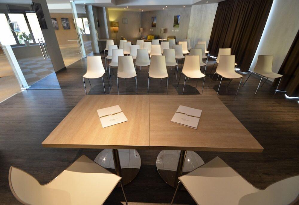 Turin Airport Hotel & Residence سان فرانشيسكو أل كامبو المظهر الخارجي الصورة